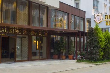 Real King Residence Hotel