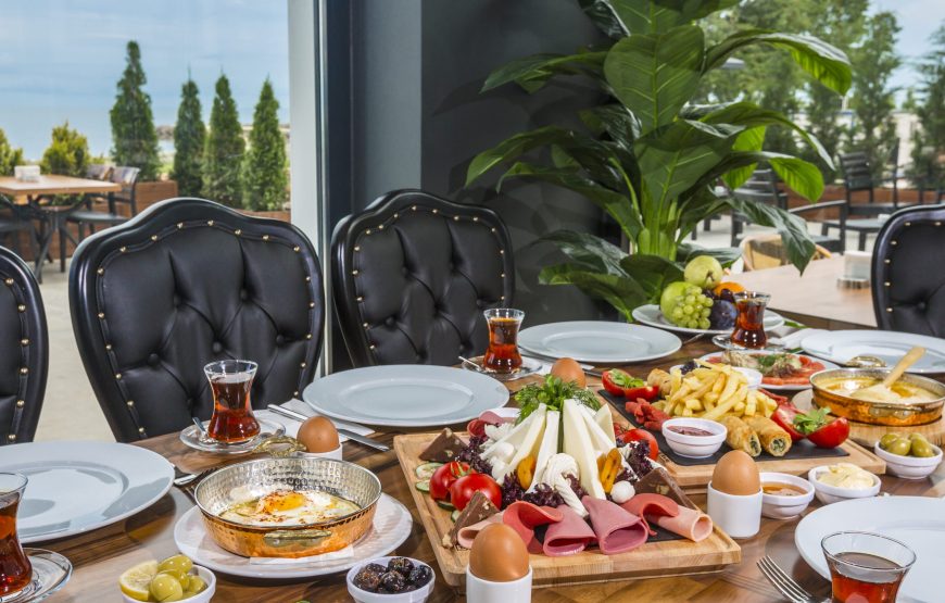 Mövenpick Otel Trabzon