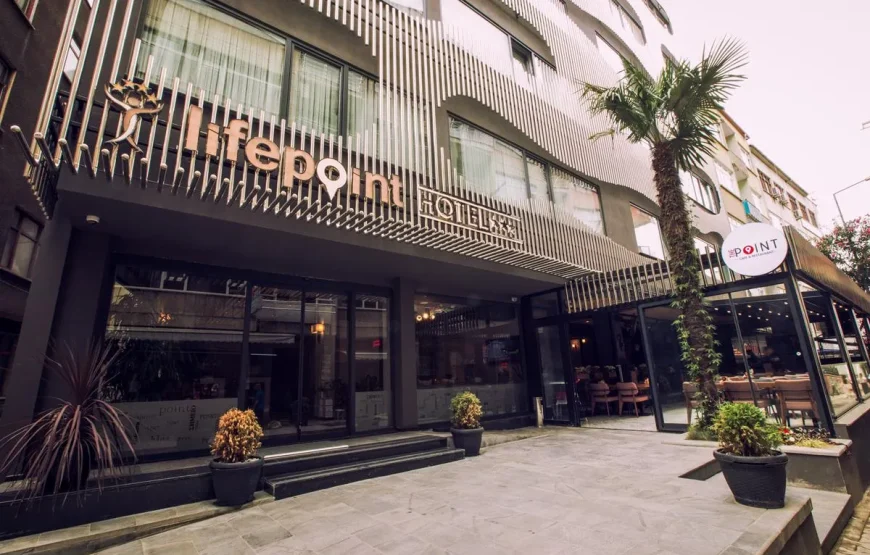 Life Point Hotel