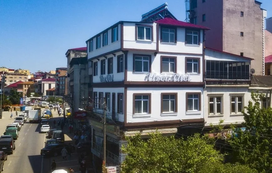 Uzer Otel